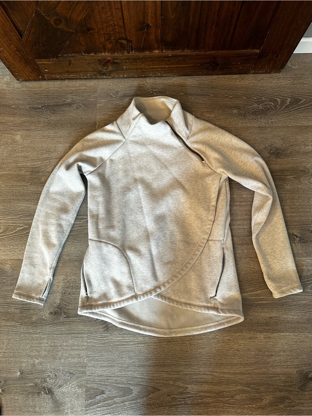 Athleta Sweatshirt - Small